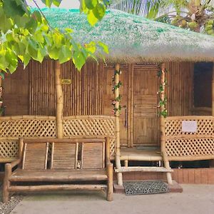 Single Room Shared Shower Toilet
